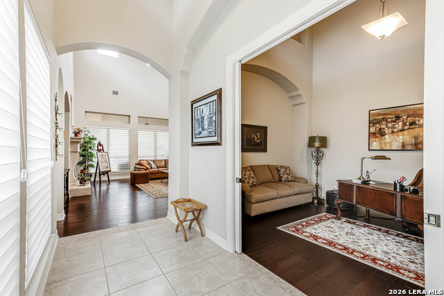 Image 10 of 45 For 22522 Viajes