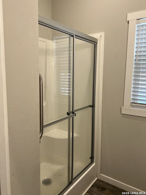 Image 11 of 26 For 275 Siesta  