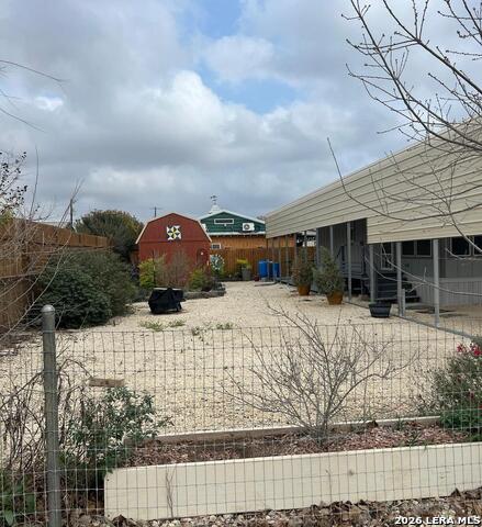 Image 2 of 26 For 275 Siesta  