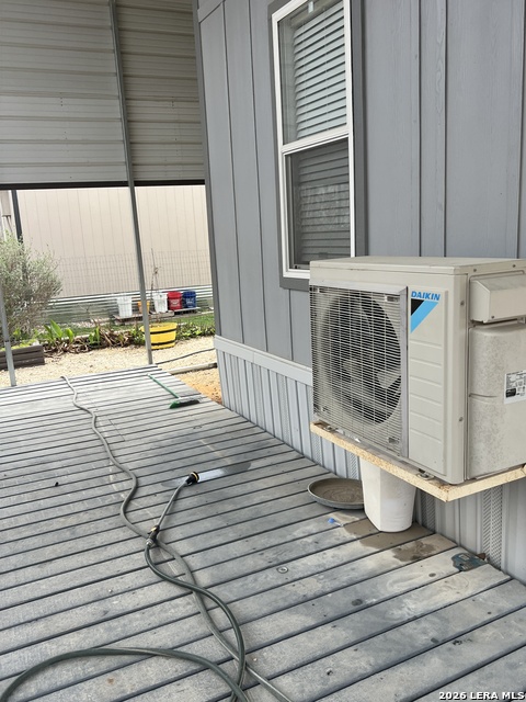 Image 21 of 26 For 275 Siesta  