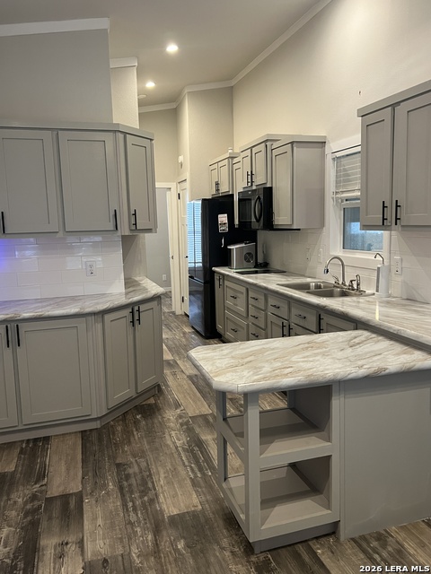 Image 5 of 26 For 275 Siesta  