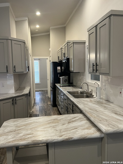 Image 7 of 26 For 275 Siesta  