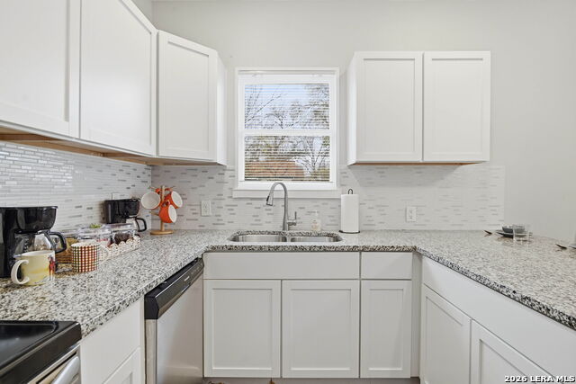 Image 10 of 42 For 230 Thompson