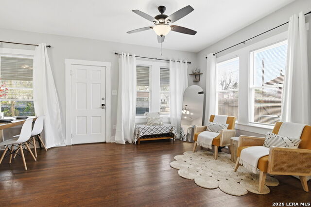 Image 14 of 42 For 230 Thompson