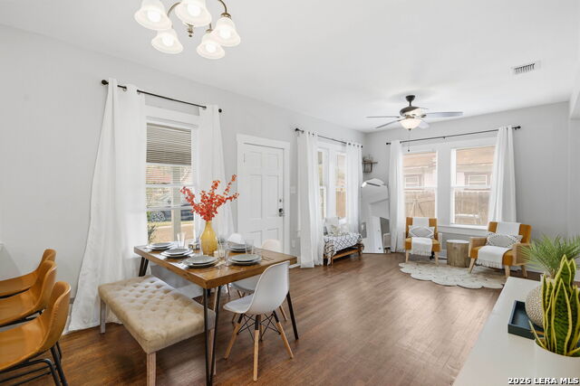 Image 18 of 42 For 230 Thompson