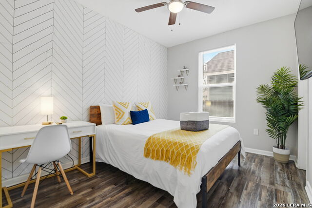 Image 22 of 42 For 230 Thompson