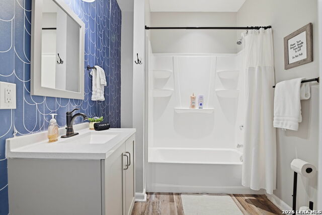 Image 35 of 42 For 230 Thompson