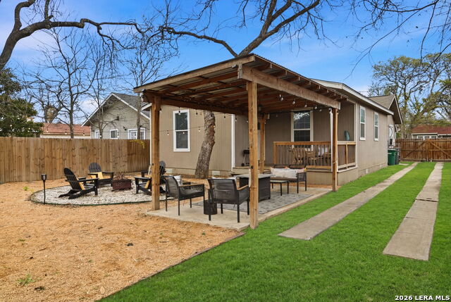 Image 40 of 42 For 230 Thompson