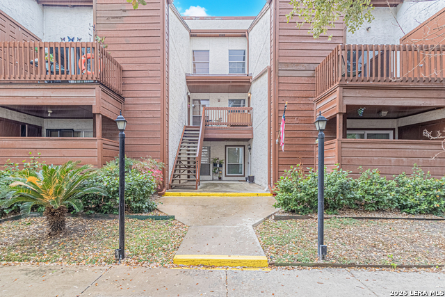 Details for 10527 Perrin Beitel  C211, San Antonio, TX 78217