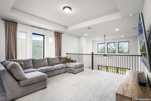 Image 24 of 44 For 634 Meade Street