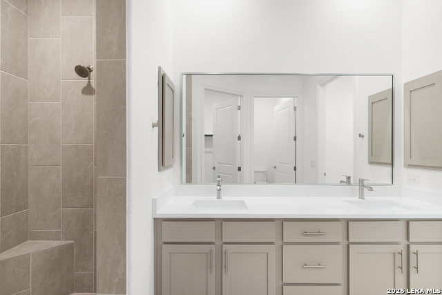 Image 18 of 33 For 3523 N. Loop 1604 East  2301