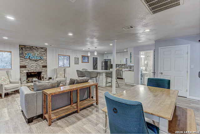 Image 11 of 39 For 2632 Williamslakeshore