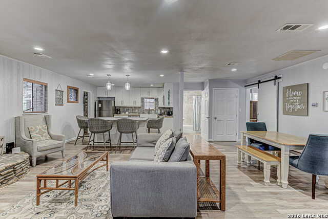 Image 13 of 39 For 2632 Williamslakeshore