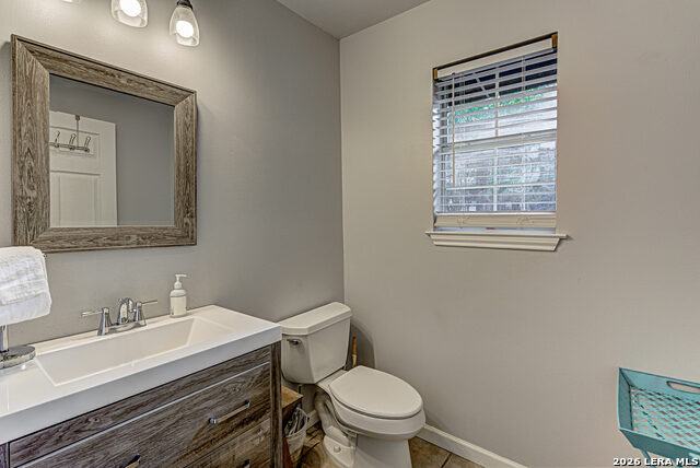 Image 19 of 39 For 2632 Williamslakeshore