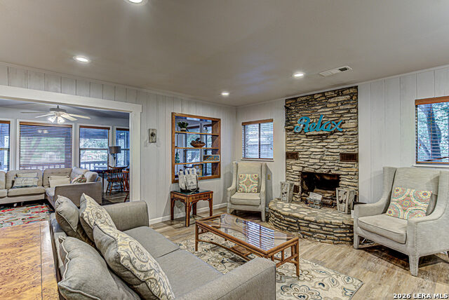 Image 8 of 39 For 2632 Williamslakeshore