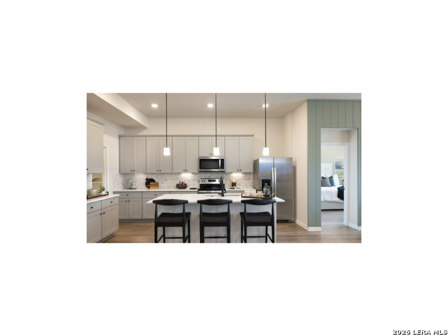 Image 3 of 8 For 6418 Morgan Glen