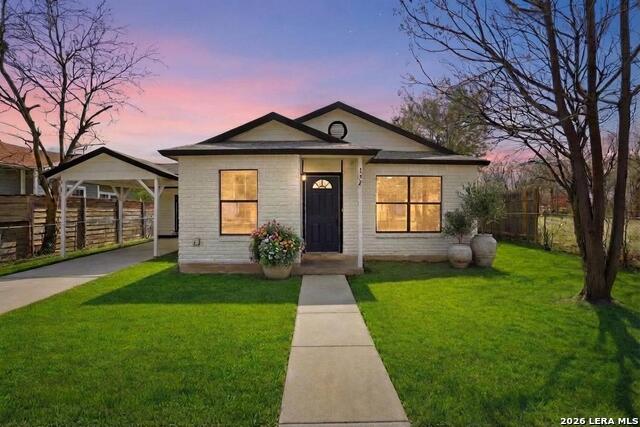 Image 2 of 35 For 132 University