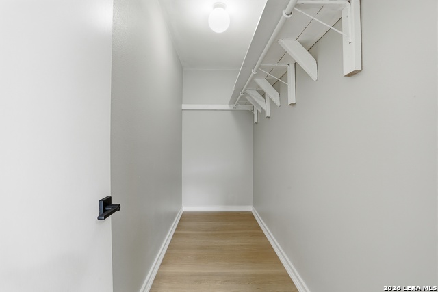 Image 25 of 35 For 132 University