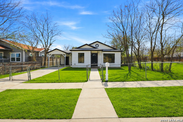 Image 3 of 35 For 132 University