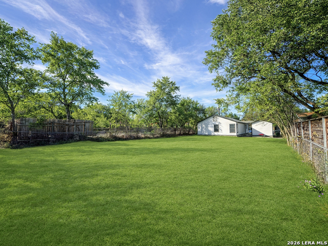 Image 35 of 35 For 132 University