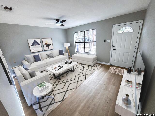 Image 8 of 35 For 132 University