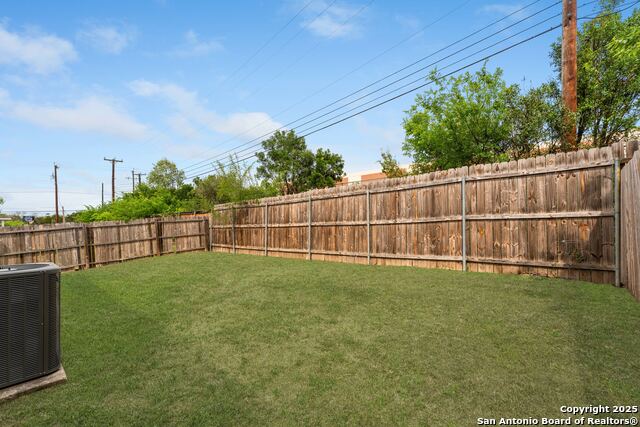 Image 13 of 13 For 13418 Baldwin