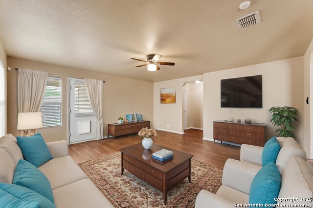 Image 5 of 13 For 13418 Baldwin