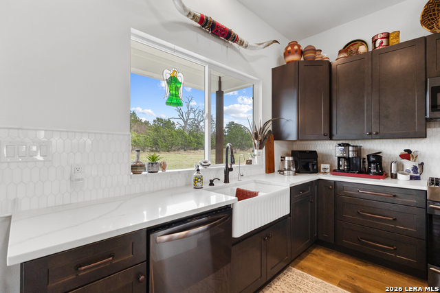 Image 17 of 34 For 175 Pine Tree