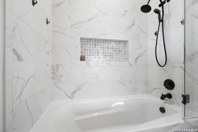 Image 26 of 34 For 175 Pine Tree