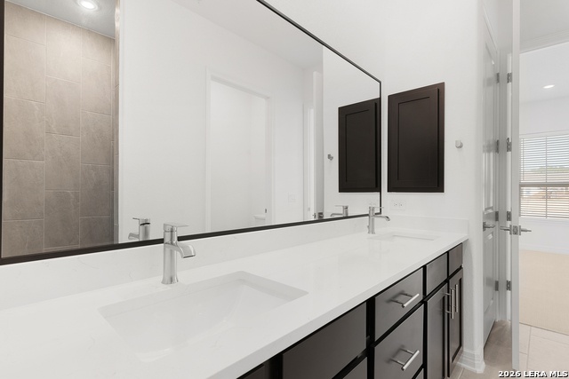 Image 17 of 33 For 3523 N. Loop 1604 East  2304