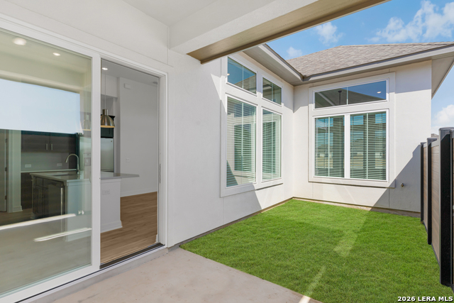 Image 28 of 33 For 3523 N. Loop 1604 East  2304