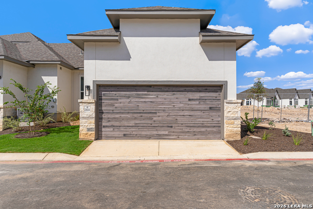 Image 32 of 33 For 3523 N. Loop 1604 East  2304