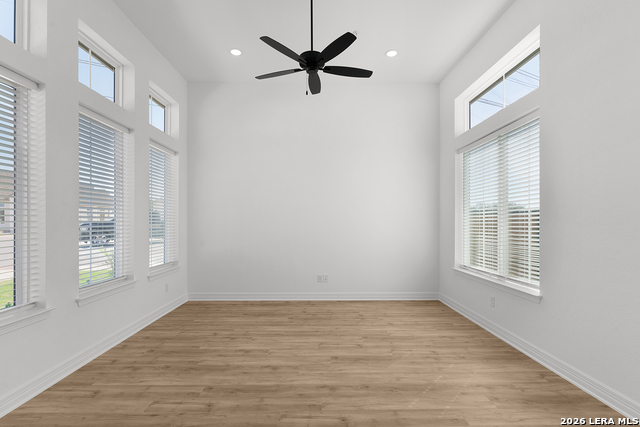 Image 4 of 33 For 3523 N. Loop 1604 East  2304