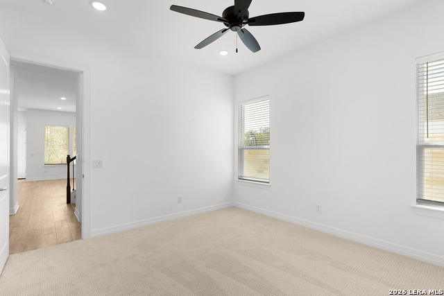 Image 20 of 34 For 3523 N. Loop 1604 East  704