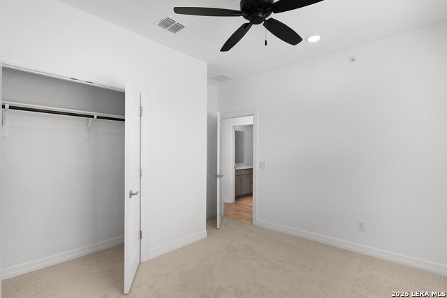 Image 30 of 34 For 3523 N. Loop 1604 East  704