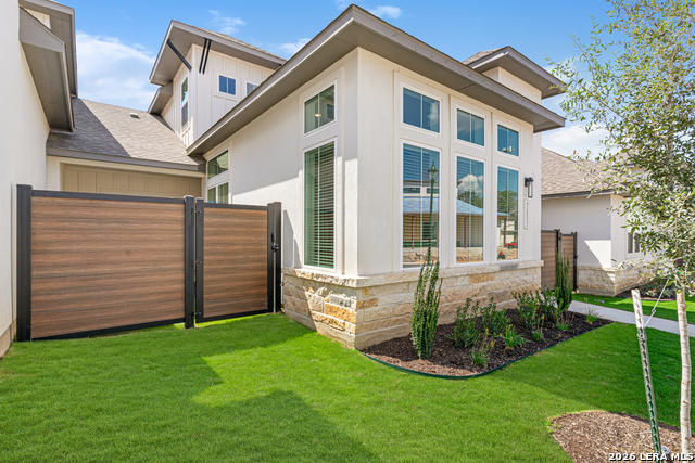 Image 2 of 42 For 3523 N. Loop 1604 East  2002