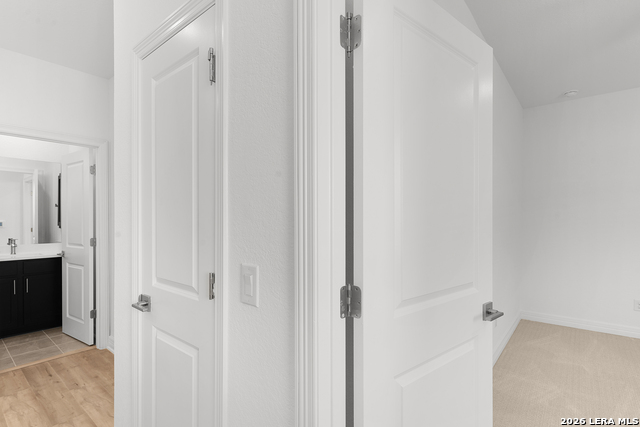 Image 34 of 42 For 3523 N. Loop 1604 East  2002