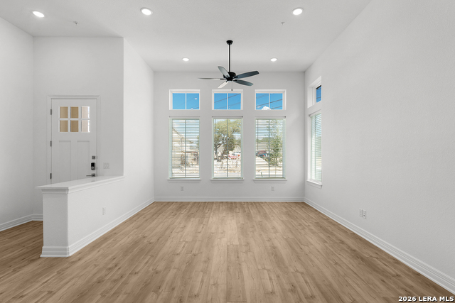 Image 5 of 42 For 3523 N. Loop 1604 East  2002