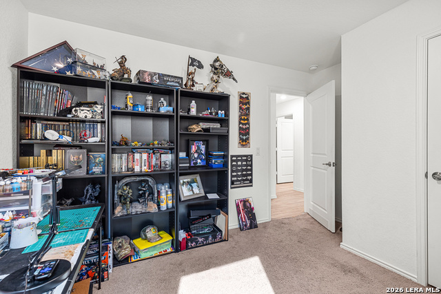 Image 23 of 27 For 4534 Martin Way