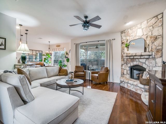 Image 5 of 34 For 41 Inwood Heights Dr. N