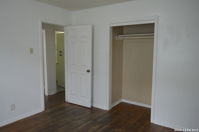 Image 17 of 27 For 2823 Tillie  