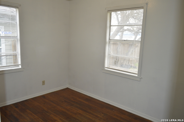 Image 18 of 27 For 2823 Tillie  