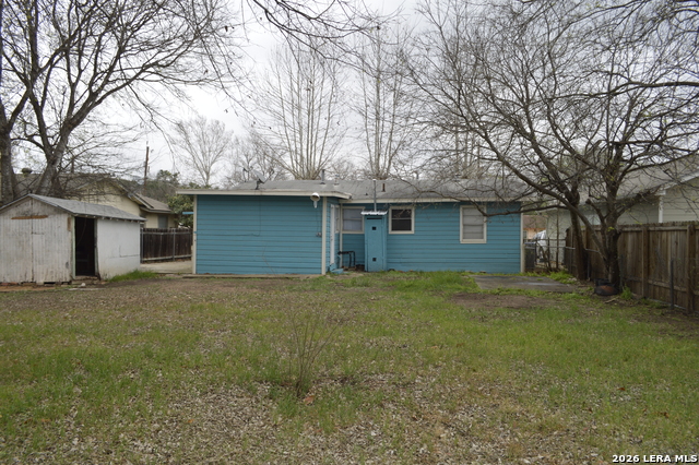 Image 25 of 27 For 2823 Tillie  