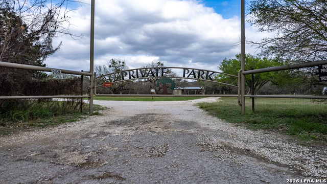 Image 27 of 53 For 430 Frio Canyon