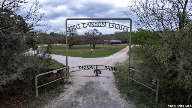 Image 28 of 53 For 430 Frio Canyon