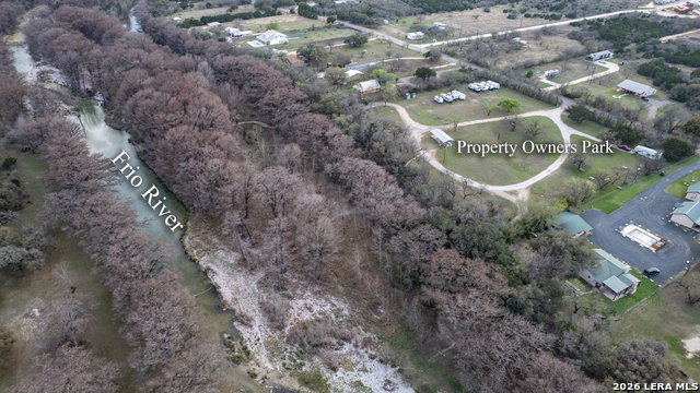 Image 36 of 53 For 430 Frio Canyon