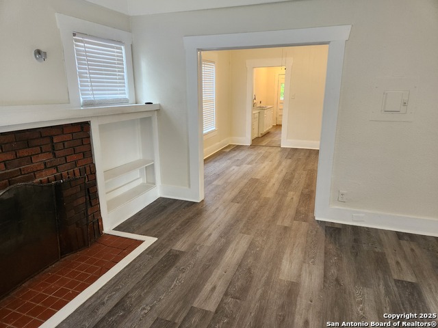 Image 3 of 20 For 1309 Nolan  