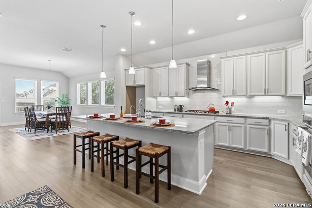 Listing photo id 9 for 8311 Merchants Ldg