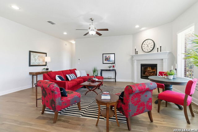 Listing photo id 13 for 8311 Merchants Ldg