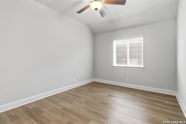 Listing photo id 27 for 8311 Merchants Ldg